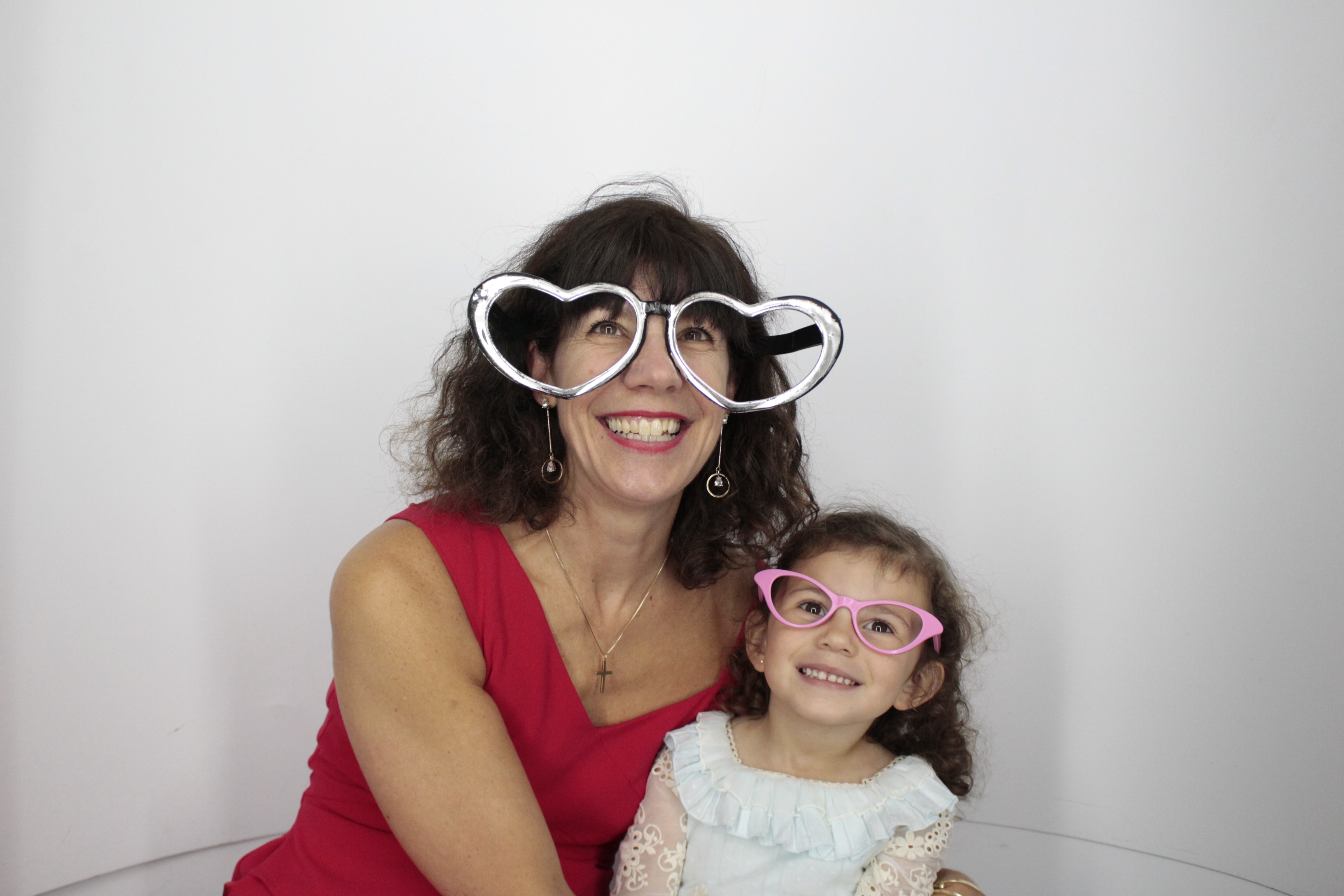 Charlotte & Chris’ Wedding | View more photos from the event at gallery.myphotoboothexperience.co.uk/u/MyPhotoBoothExperienceLtd/Charlotte-Chris’-Wedding